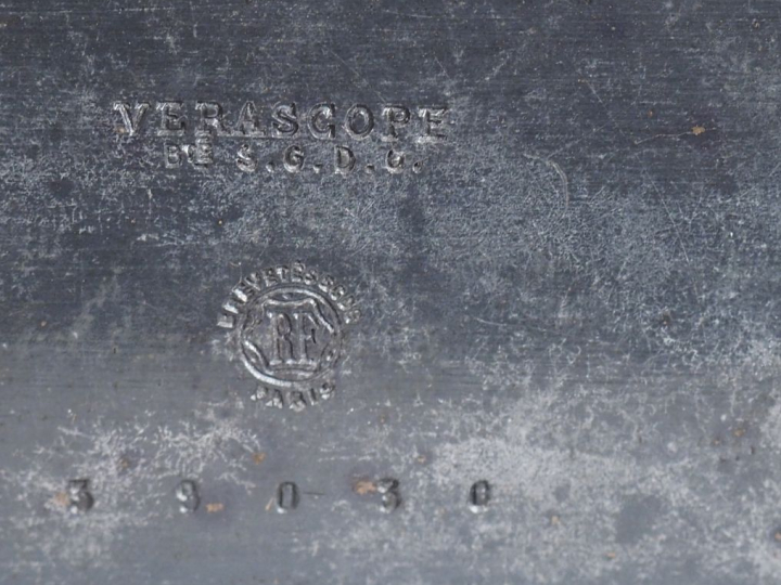 VERASCOPE. Appareil avec objectifs BERTHIOT f:6 et son étui.
