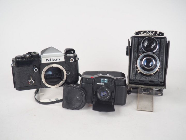 Lot comprenant : MINOX 35 EL LUBITEL 2 NIKON F2 n°7560473