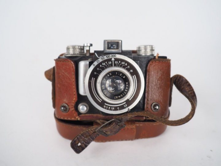 REYNART PRO 3 et son étui.