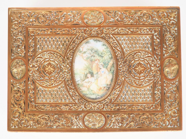 Coffret à bijoux Napoléon III de style Louis XVI en bronze et laiton à