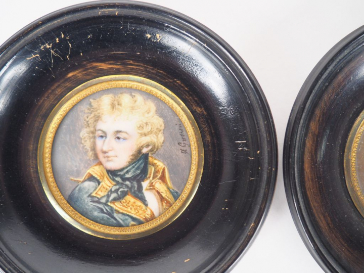GUERIN. "portrait d'homme à la chevelure blonde". Miniature signée. Di