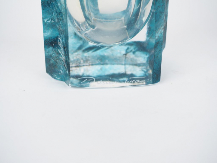 DAUM France. Vase soliflore années 50 à décor de motifi géométrique, e