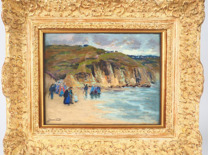 JANSSAUD. "Plage bretonne animée". Pastel, signé en bas à gauche. Dim.
