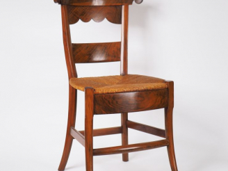 Vente aux enchères Série de 6 chaises Restauration.