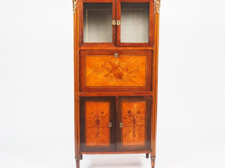 Vente aux enchères Secrétaire guillotine Louis XVI, en bois de placage et marqueterie, à 