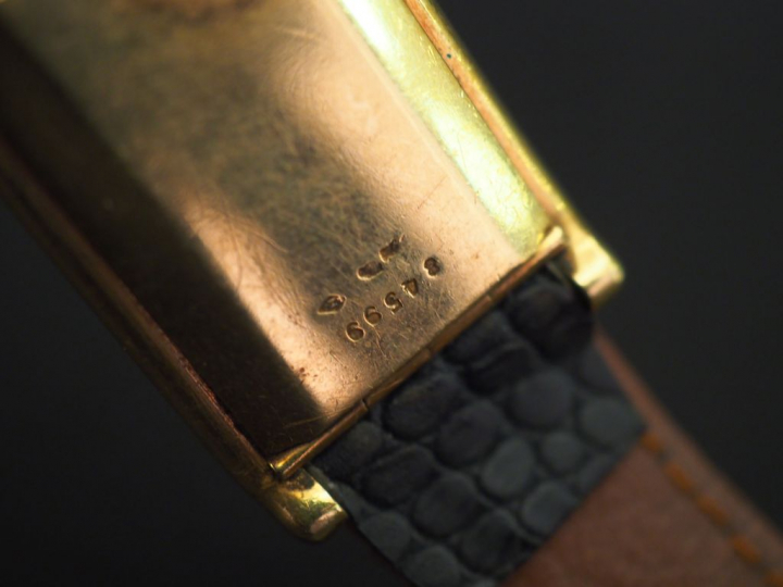 JAEGER LECOULTRE, Duo Plan Montre bracelet, boitier en or jaune.  Cadr