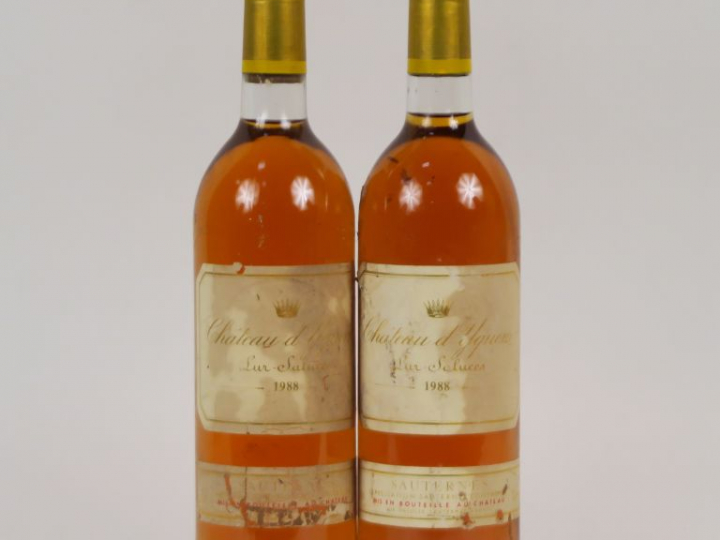 2 BOUTEILLES CHÂTEAU D'YQUEM 1er CCS SAUTERNES - 1988 - BG/ELA