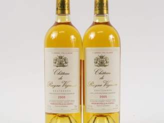 Vente aux enchères 2 BOUTEILLES CHÂTEAU RAYNE VIGNEAU 1er CC SAUTERNES - 2005