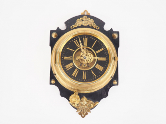 Vente aux enchères Cartel d'alcove fin XIXème de style Louis XIV, mécanisme apparent. Dim