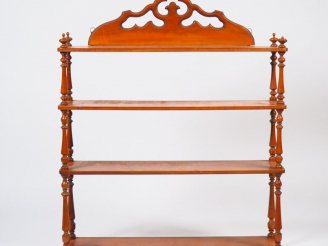 Vente aux enchères Etagère Napoléon III en citronnier. Dim. 104 x 85 x 19,5 cm
