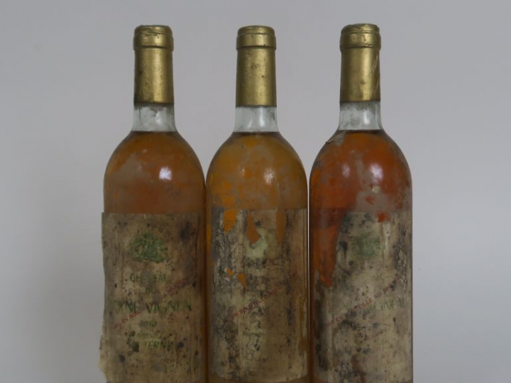 3 BOUTEILLES CHÂTEAU DE RAYNE VIGNEAU 1er CC SAUTERNES - 1983 - BG/ETA