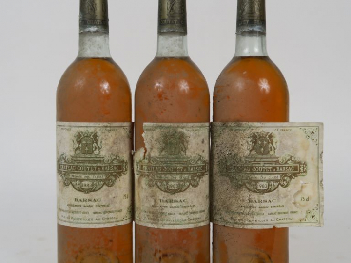 3 BOUTEILLES CHÂTEAU COUTET BARSAC 1er CC SAUTERNES - 1983 - EA 