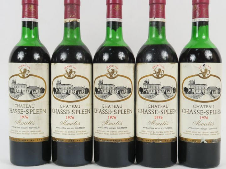 5 BOUTEILLES CHÂTEAU CHASSE SPLEEN MOULIS - 1976 - HEP