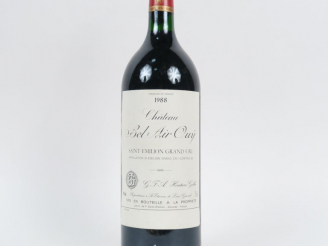 Vente aux enchères 1 MAGNUM CHÂTEAU BEL AIR OUY GC ST EMILION - 1988