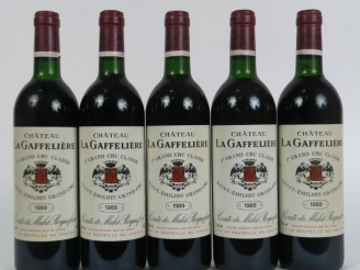 Vente aux enchères 5 BOUTEILLES CHÂTEAU LA GAFFELIERE 1er GCC ST EMILION - 1989 - 2 LB/2 