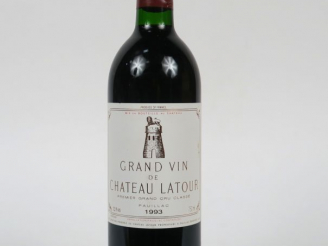 Vente aux enchères 1 BOUTEILLE CHÂTEAU LATOUR 1er GCC PAUILLAC - 1993