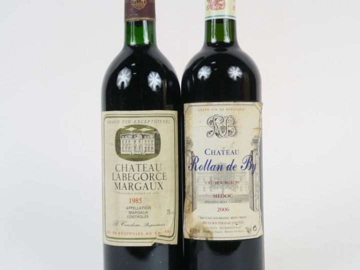 2 BOUTEILLES : CHÂTEAU LABEGORCE MARGAUX 1985 BG - 1 CHÂTEAU ROLLAN DE
