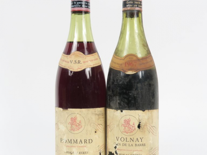 2 BOUTEILLES THOMAS FRERES : 1 VOLNAY 'CLOS DE LA BARRE' 1963 8 CM/CAP