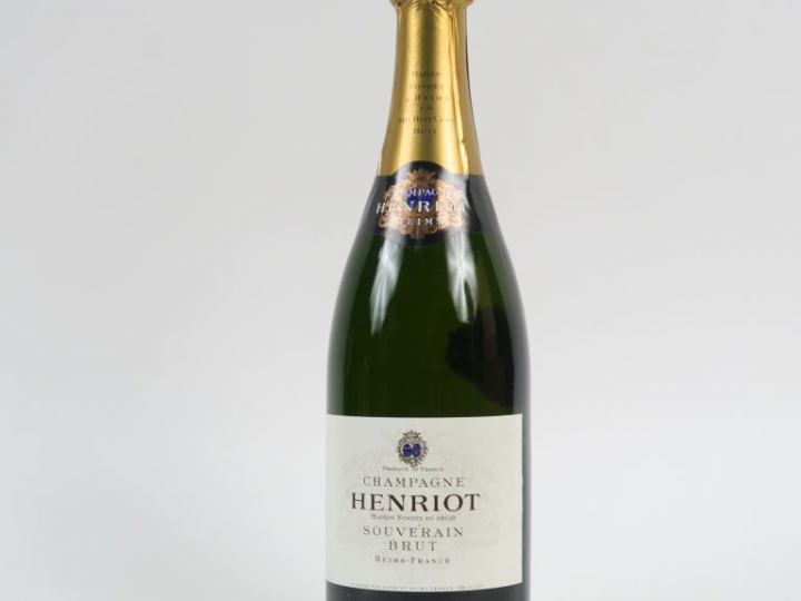 1 BOUTEILLE CHAMPAGNE HENRIOT 'BRUT SOUVERAIN' - COFFRET