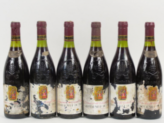 Vente aux enchères 6 BOUTEILLES CHÂTEAUNEUF DU PAPE DOMAINE DU GRAND TINEL - 1985 - ETA