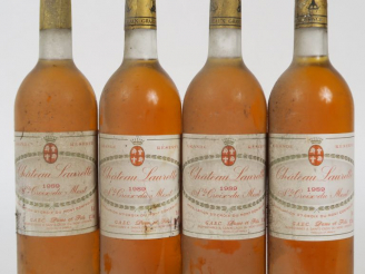 Vente aux enchères 4 BOUTEILLES CHÂTEAU LAURETTE STE CROIX DU MONT - 1989 - BG