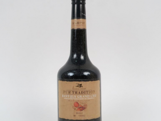 Vente aux enchères 1 BOUTEILLE BANYULS GC CELLIER DES TEMPLIERS DEMI SEC