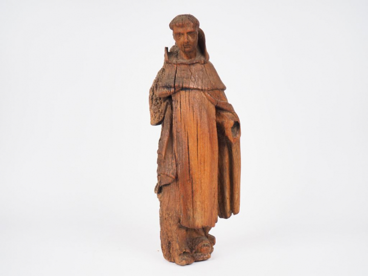 Ecole française.  "Jeune moine".  Sculpture XVIIIème  H. 53 cm (manque