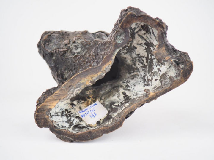 S.L "le cri". Sculpture en bronze  monogrammée  3/8 H. 14 cm