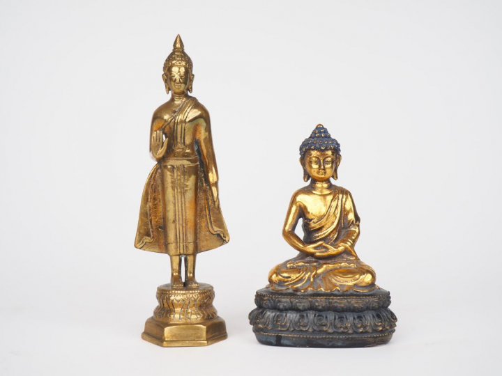 Tibet et Siam, XXe siècle,  Deux bouddha dont l'un du Siam en bronze d