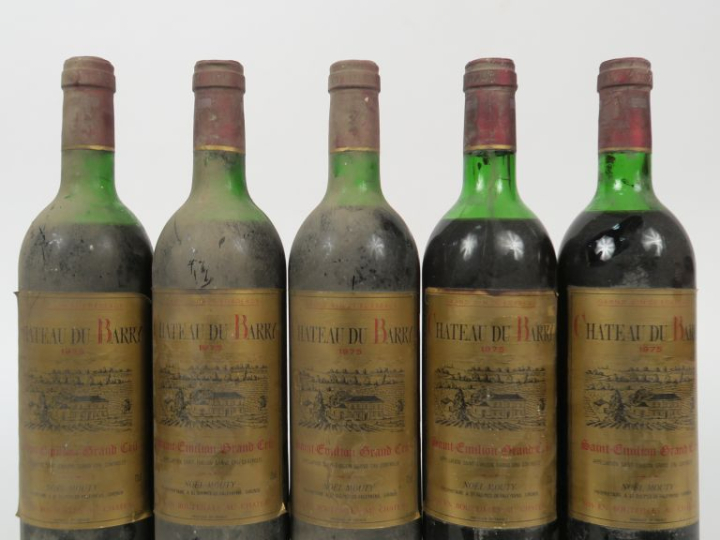 5 BOUTEILLES CHÂTEAU DU BARRY GC ST EMILION - 1975 - 2 HEP/2 MEP/1 BEP