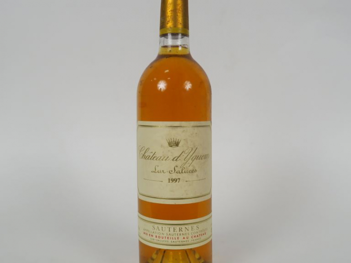 1 BOUTEILLE CHÂTEAU D'YQUEM 1er CCS SAUTERNES - 1997