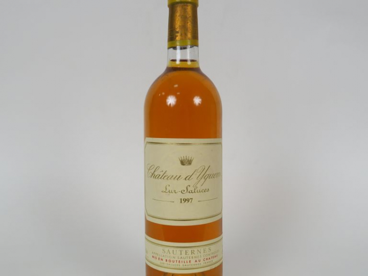 1 BOUTEILLE CHÂTEAU D'YQUEM 1er CCS SAUTERNES - 1997 - CAPS AB