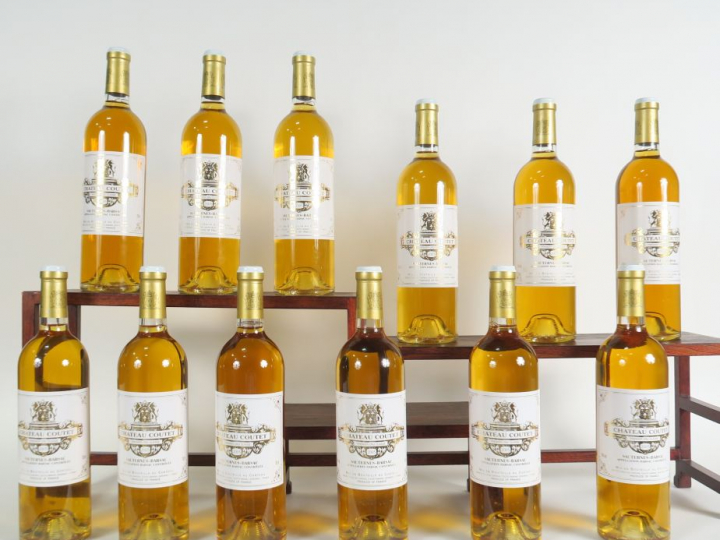 12 BOUTEILLES CHÂTEAU COUTET 1er SAUTERNES - 2005 - CBO