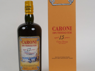 Vente aux enchères 1 BOUTEILLE RHUM CARONI EXTRA STRONG 104° PROOF 15 ANS DISTILLE EN 199