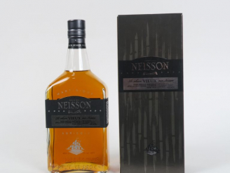 Vente aux enchères 1 BOUTEILLE RHUM NEISSON LE RHUM VIEUX 45° - COFFRET
