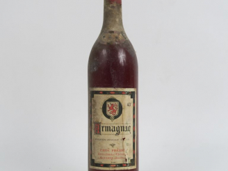 Vente aux enchères 1 VIEILLE BOUTEILLE (1 L) ARMAGNAC CAVÉ FRÈRES '***'