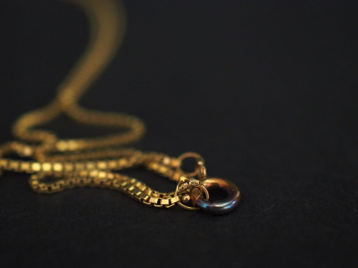 Chaine en or jaune, maille vénitienne.  Long. 41 cm Poids. 2,90 g   