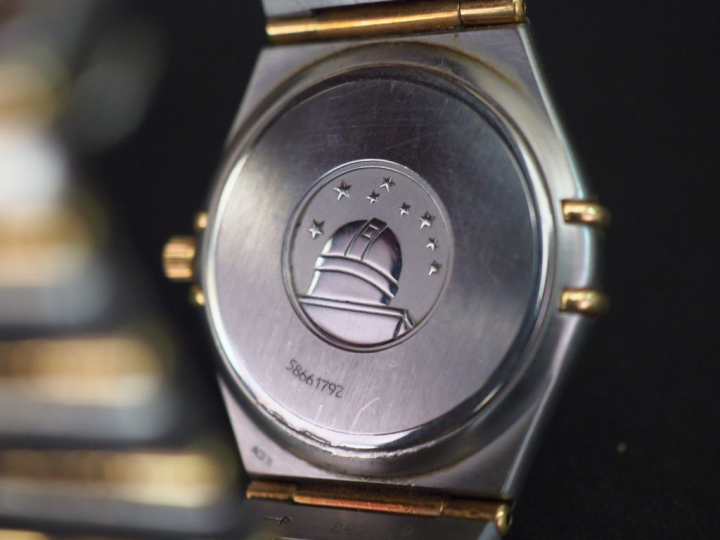 OMEGA, Constellation Montre bracelet en acier.  Cadran rond à index bâ