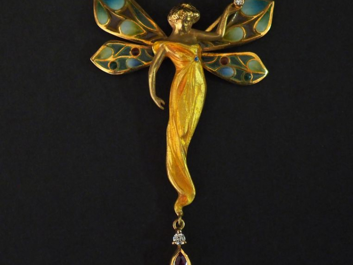 Pendentif de style Art Nouveau en or jaune, émail polychrome, diamants