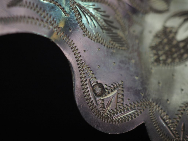 Pelle à fraise en argent, poinçon Minerve, à décor gravé de fraises et