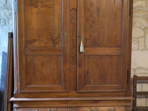 Buffet Bigourdan  XIXème de style Louis XV en bois naturel et ornement