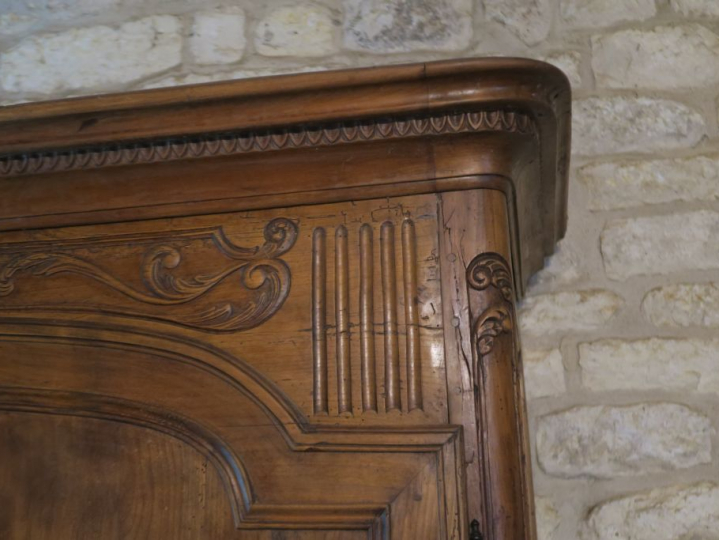 Buffet Bigourdan  XIXème de style Louis XV en bois naturel et ornement
