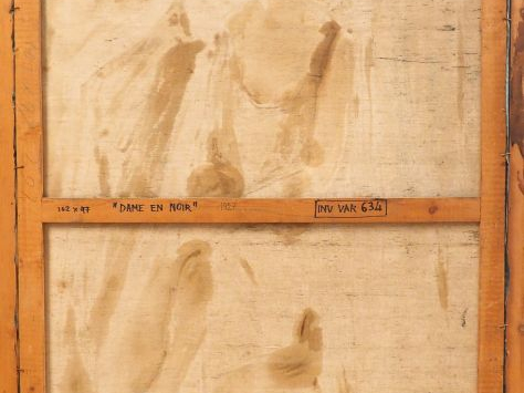 Mario CAVAGLIERI.  "La dame en noir" Huile sur toile, signée en bas à 