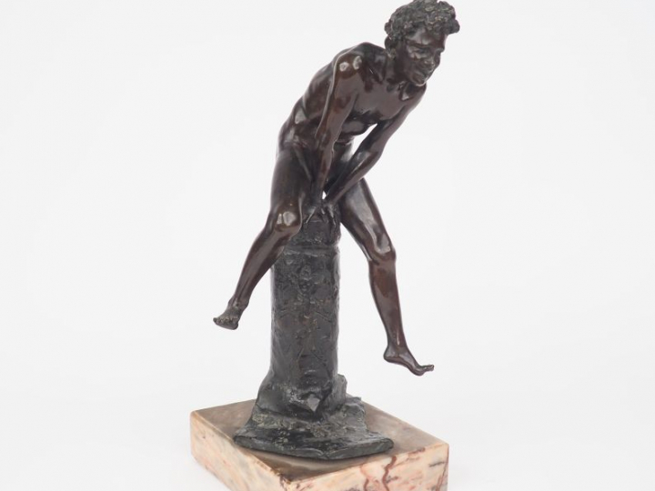 Gabriel PARENTE. "Le saut de la colonne" Sculpture en bronze à patine 