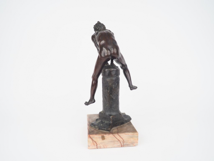 Gabriel PARENTE. "Le saut de la colonne" Sculpture en bronze à patine 