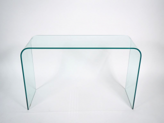 Vente aux enchères Enrico TONUCCI pour FIAM. Console "Elémentare" en verre. Dim. 75 x 118