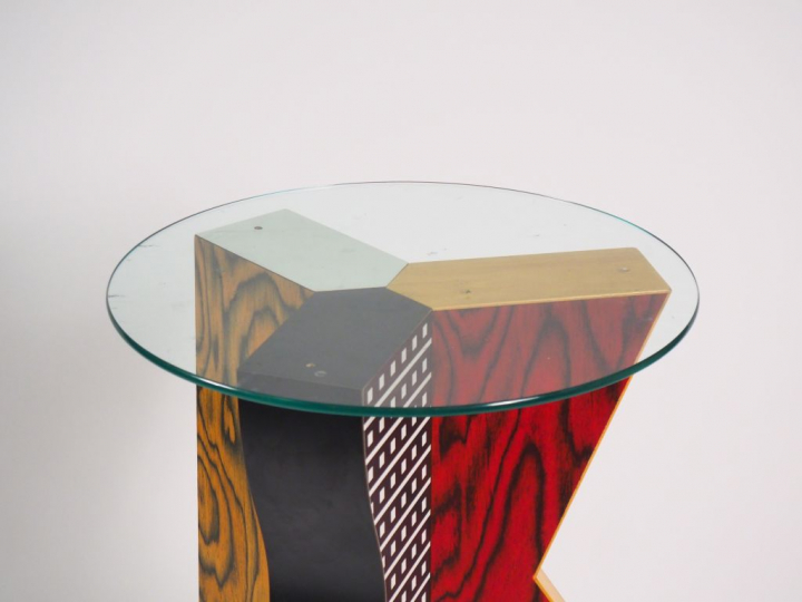 Ettore SOTTSASS.  "Ivory table"  H. 96 cm
