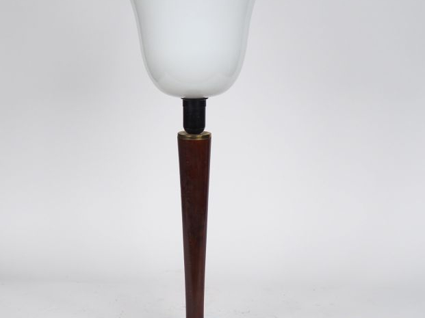 Lampe de bureau de style Art Déco en bois et laiton, abat jour en verr