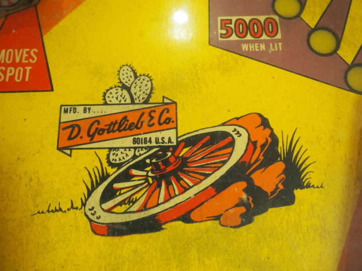 Flipper Gottlieb El Dorado. Dim. 173 x 58 x 135 cm