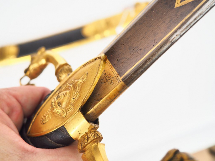 Reconstitution moderne d’une des innombrable variante de sabre de luxe